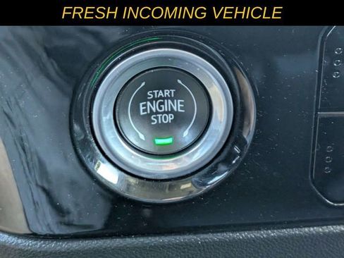 Used 2024 GMC Sierra 1500 SLT RWD image 25