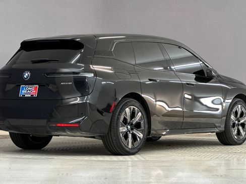 Certified 2024 BMW iX xDrive50 w/ Premium Package image 8