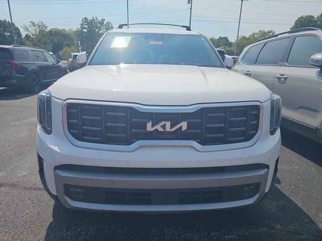 Used 2022 Kia Telluride S AWD/4WD image 3