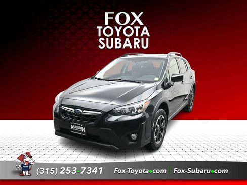 Used 2023 Subaru Crosstrek 2.0i Premium image 1