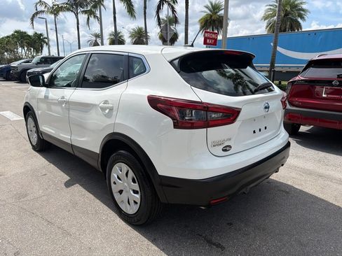 Used 2020 Nissan Rogue Sport S FWD image 4