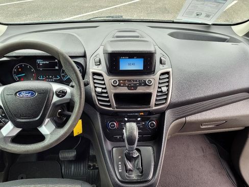 Used 2021 Ford Transit Connect XL FWD image 14