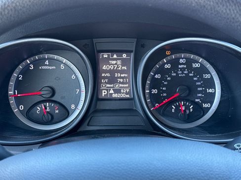 Used 2016 Hyundai Santa Fe Sport image 19