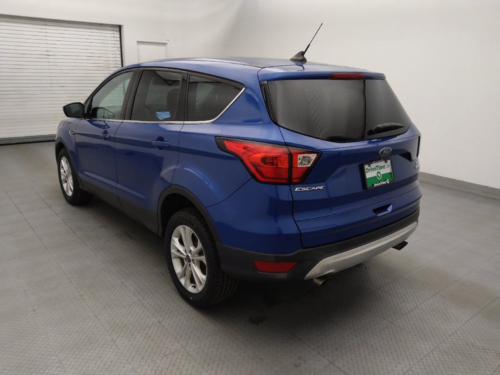 Used 2019 Ford Escape SE FWD image 5