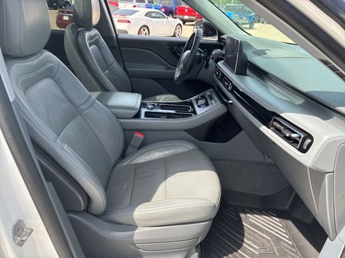 Used 2020 Lincoln Aviator Reserve w/ Equipment Group 201A AWD/4WD image 22