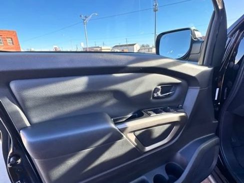 Certified 2024 Nissan Titan SV w/ SV Bronze Edition Package AWD/4WD image 24