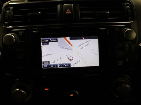 Used 2016 Toyota 4Runner Trail Premium AWD/4WD image 14