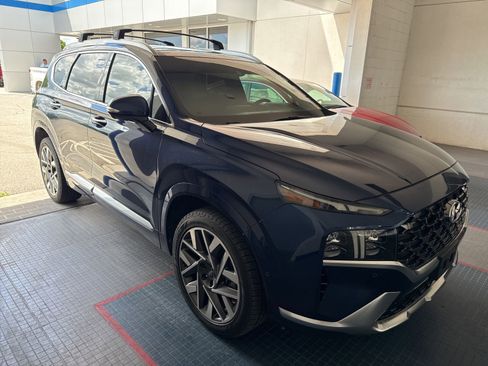 Used 2022 Hyundai Santa Fe Calligraphy FWD image 3