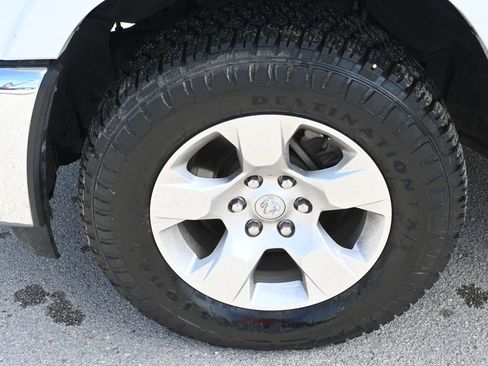 Used 2025 RAM 1500 Big Horn AWD/4WD image 7