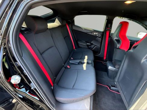 Used 2019 Honda Civic Type R image 26