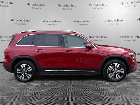 Used 2026 Mercedes-Benz GLB 250 GLB 250 image 6