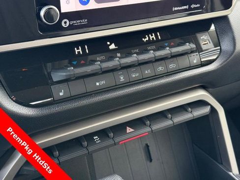 Used 2024 Toyota Tundra SR5 w/ SR5 Premium Package image 28