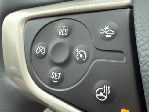 Used 2023 GMC Acadia Denali w/ Denali Ultimate Package image 50