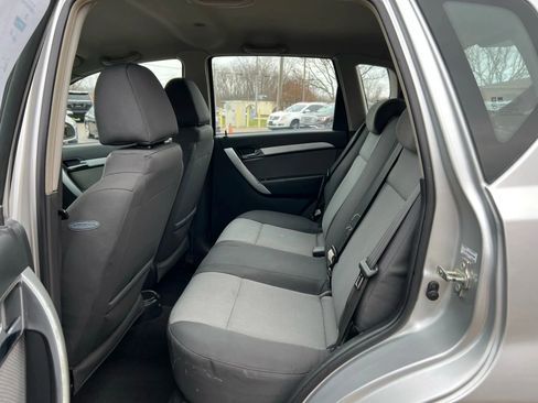 Used 2011 Chevrolet Aveo5 LT w/ Power and Convenience Package image 22