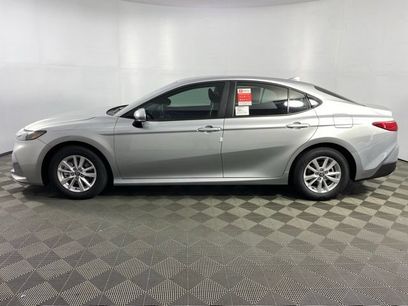 New 2026 Toyota Camry LE w/ Convenience Package
