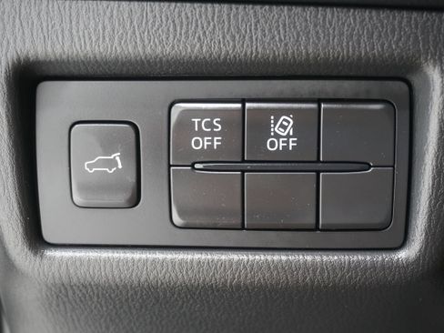 Used 2018 MAZDA CX-5 Touring w/ Preferred Equipment Package FWD image 29