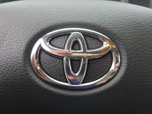 Used 2023 Toyota Tacoma SR5 image 97