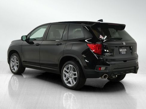 Used 2024 Honda Passport EX-L image 3