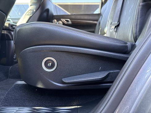 Used 2021 Genesis GV80 3.5T Advanced + w/ Advanced Package 06 image 16