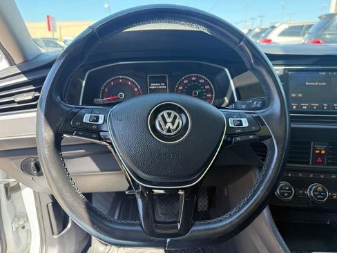 Used 2019 Volkswagen Jetta SE FWD image 15