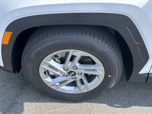 New 2026 Hyundai Tucson SE FWD image 11