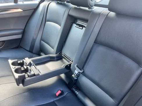 Used 2016 BMW 528i xDrive 528i xDrive w/ Premium Package image 12