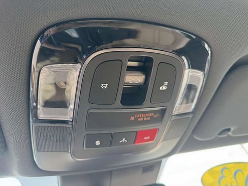 Used 2023 Hyundai Sonata Limited FWD image 30