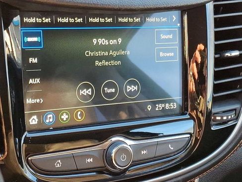 Certified 2019 Chevrolet Trax LT w/ LT Convenience Package image 19