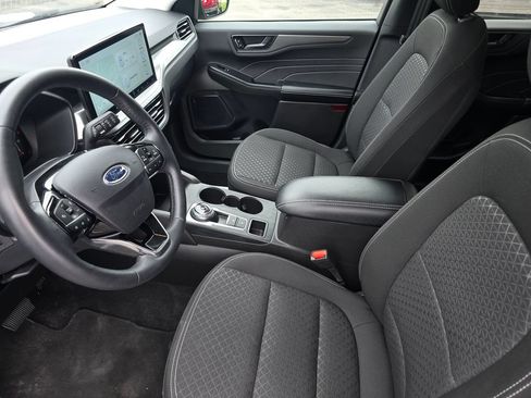 Certified 2024 Ford Escape Active w/ Tech Pack #1 AWD/4WD image 9