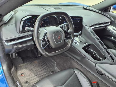 Used 2020 Chevrolet Corvette Stingray Coupe w/ 1LT RWD image 4