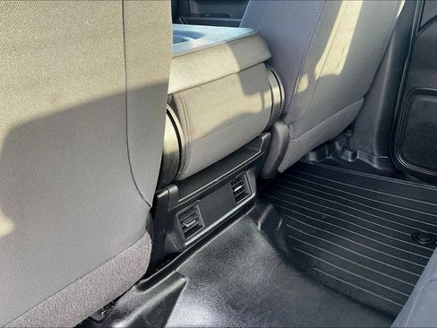 Used 2021 Chevrolet Silverado 1500 Custom Trail Boss AWD/4WD image 21