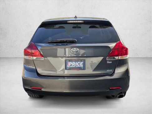 Used 2013 Toyota Venza XLE image 6