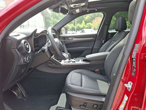 New 2024 Alfa Romeo Stelvio Ti image 14