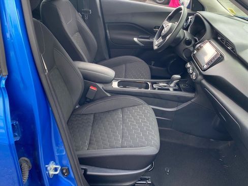 Used 2023 Nissan Kicks SV FWD image 22