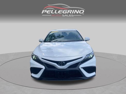 Used 2023 Toyota Camry SE FWD image 10