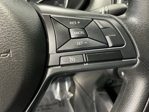 Used 2024 Nissan Versa S image 9