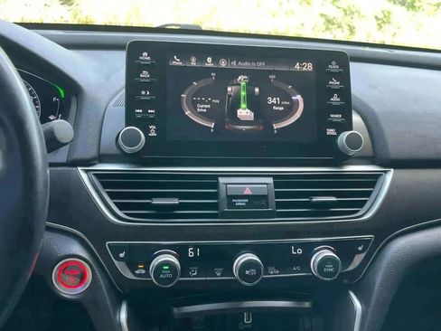 Used 2018 Honda Accord EX-L image 11