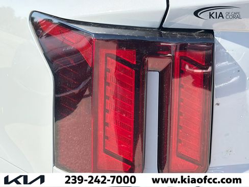 New 2026 Kia Sorento S image 9