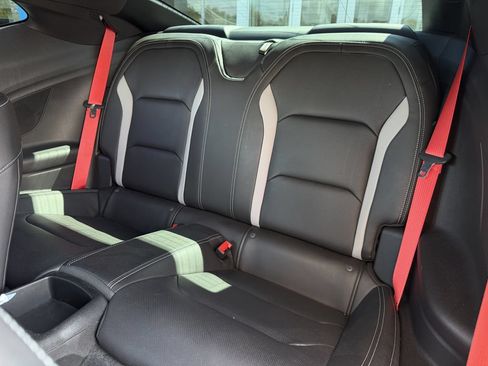 Used 2022 Chevrolet Camaro SS RWD image 11