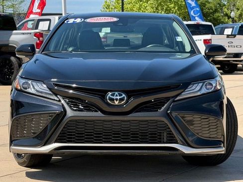 Used 2024 Toyota Camry XSE FWD image 2