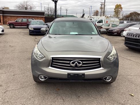 Used 2014 INFINITI QX70 2WD image 3