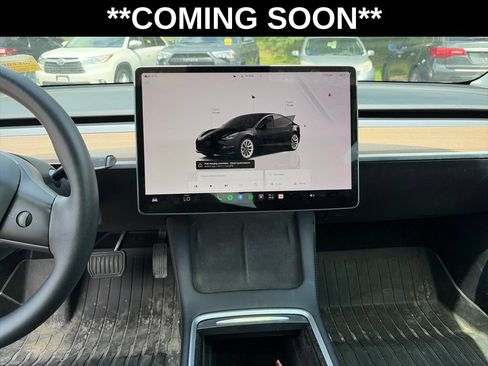 Used 2022 Tesla Model 3 Long Range AWD/4WD image 12