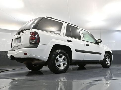 Used 2005 Chevrolet TrailBlazer LS w/ LS Preferred Equipment Group AWD/4WD image 43