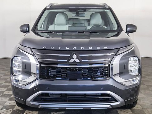 New 2025 Mitsubishi Outlander SEL image 15