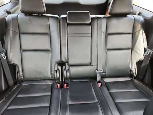 Used 2014 Jeep Grand Cherokee Overland w/ Advanced Technology Group image 20