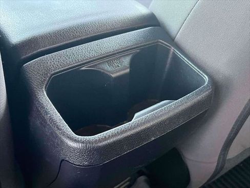 Used 2019 Toyota Tacoma TRD Sport image 12