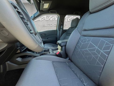 New 2026 Nissan Frontier SV image 19