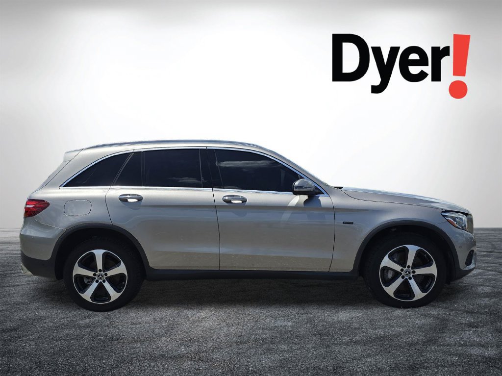 Used 2019 Mercedes-Benz GLC 350e 4MATIC image 3