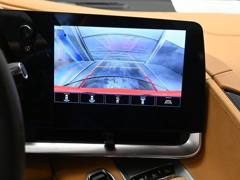 Used 2022 Chevrolet Corvette Stingray w/ Z51 Performance Package image 16