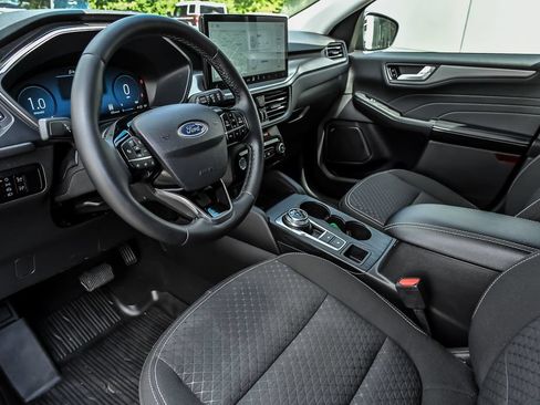Certified 2023 Ford Escape Active w/ Tech Pack #2 AWD/4WD image 13